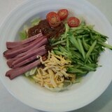 いつもの冷やし中華をジャージャー麺に！